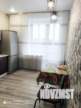 1-к квартира, посуточно, 38м2, 7/10 этаж
