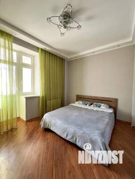 2-к квартира, посуточно, 67м2, 1/1 этаж