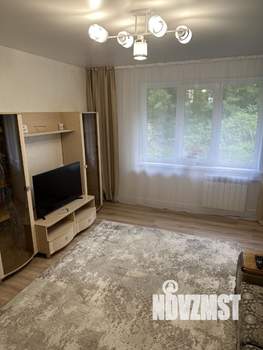 2-к квартира, посуточно, 37м2, 1/5 этаж