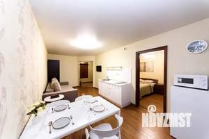 1-к квартира, посуточно, 49м2, 4/10 этаж