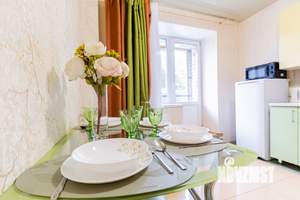 2-к квартира, посуточно, 65м2, 1/10 этаж