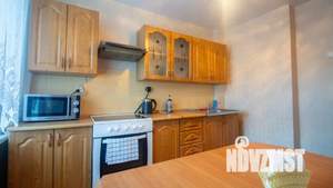 3-к квартира, посуточно, 64м2, 3/9 этаж