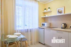1-к квартира, посуточно, 32м2, 1/1 этаж
