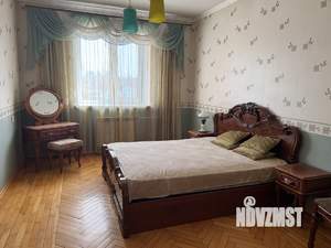 3-к квартира, на длительный срок, 110м2, 4/4 этаж