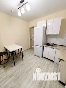 1-к квартира, посуточно, 38м2, 6/17 этаж