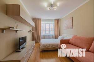 1-к квартира, посуточно, 42м2, 7/9 этаж