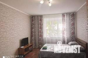 1-к квартира, посуточно, 40м2, 1/8 этаж
