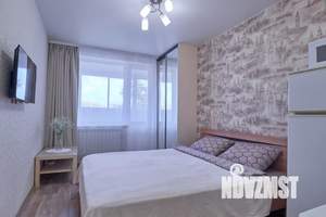 Студия квартира, посуточно, 30м2, 1/17 этаж