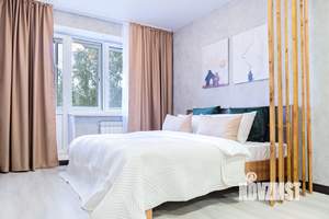 1-к квартира, посуточно, 38м2, 4/10 этаж