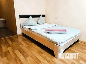 1-к квартира, посуточно, 48м2, 9/9 этаж