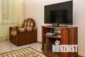 1-к квартира, посуточно, 36м2, 2/10 этаж