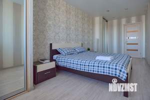 1-к квартира, посуточно, 46м2, 12/18 этаж