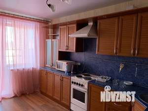 1-к квартира, посуточно, 44м2, 5/10 этаж