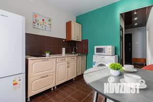 1-к квартира, посуточно, 40м2, 1/1 этаж