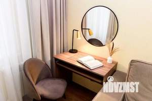 1-к квартира, посуточно, 49м2, 1/1 этаж