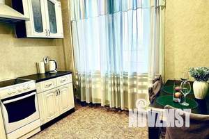 1-к квартира, посуточно, 39м2, 2/10 этаж