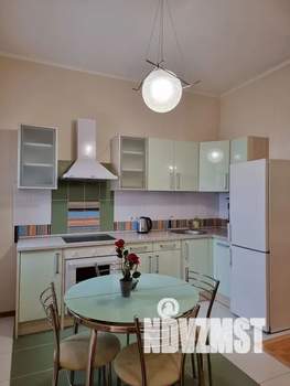 1-к квартира, посуточно, 42м2, 3/6 этаж