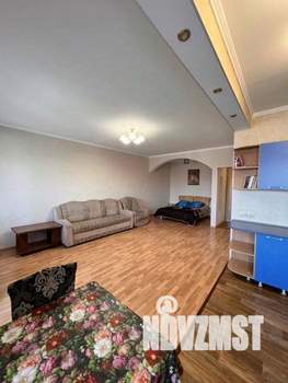 1-к квартира, посуточно, 52м2, 1/1 этаж