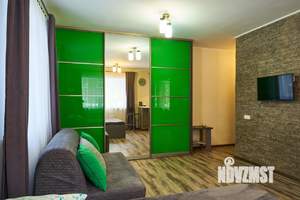 1-к квартира, посуточно, 32м2, 1/1 этаж