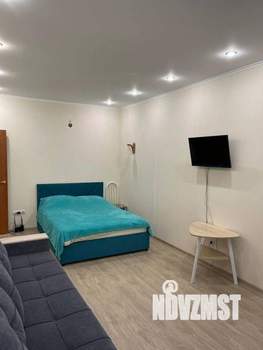 1-к квартира, посуточно, 38м2, 1/1 этаж