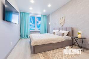 Студия квартира, посуточно, 35м2, 2/6 этаж