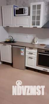 Студия квартира, посуточно, 26м2, 3/3 этаж