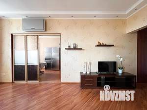 2-к квартира, посуточно, 67м2, 8/10 этаж