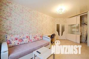 2-к квартира, посуточно, 60м2, 1/10 этаж