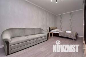 1-к квартира, посуточно, 36м2, 3/10 этаж