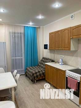 1-к квартира, посуточно, 37м2, 1/1 этаж