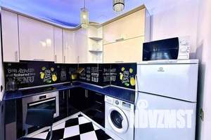 2-к квартира, посуточно, 35м2, 10/10 этаж