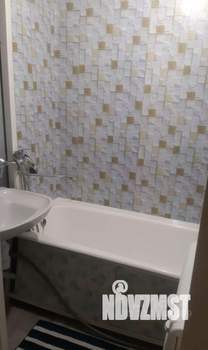 1-к квартира, посуточно, 42м2, 1/10 этаж