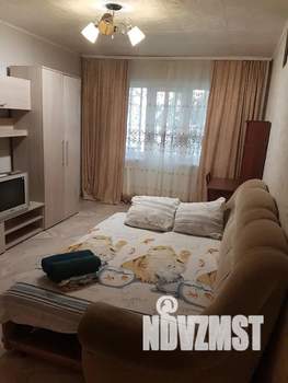 1-к квартира, посуточно, 38м2, 4/5 этаж
