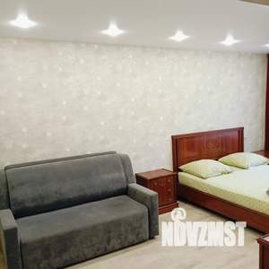 1-к квартира, посуточно, 46м2, 3/10 этаж