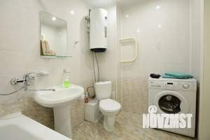 1-к квартира, посуточно, 34м2, 3/8 этаж