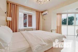 3-к квартира, посуточно, 133м2, 1/1 этаж