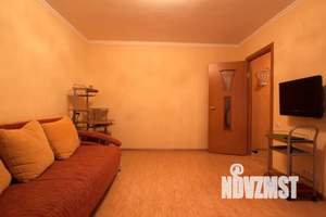 2-к квартира, посуточно, 48м2, 1/9 этаж