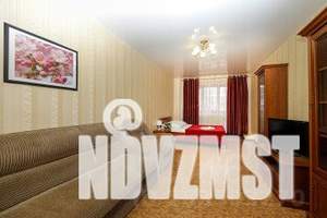 1-к квартира, посуточно, 40м2, 9/10 этаж