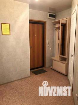 2-к квартира, посуточно, 57м2, 1/1 этаж