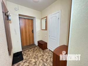 Студия квартира, посуточно, 36м2, 1/12 этаж