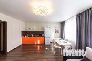 3-к квартира, посуточно, 75м2, 2/10 этаж
