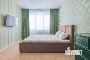 1-к квартира, посуточно, 49м2, 1/1 этаж