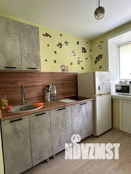 1-к квартира, посуточно, 32м2, 3/5 этаж