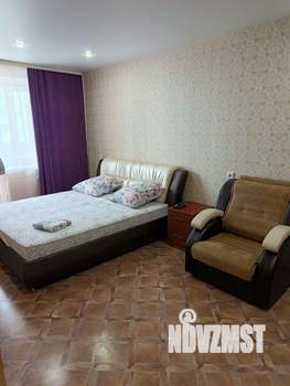 1-к квартира, посуточно, 46м2, 1/1 этаж