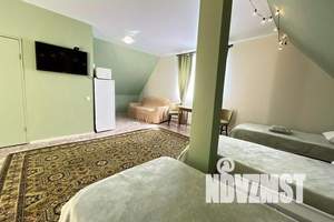 2-к квартира, посуточно, 50м2, 3/3 этаж