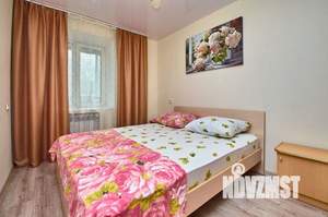 3-к квартира, посуточно, 64м2, 1/1 этаж