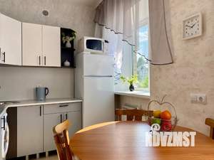 2-к квартира, посуточно, 40м2, 2/3 этаж