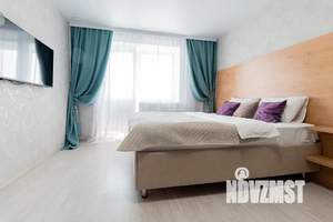 Студия квартира, посуточно, 35м2, 8/19 этаж