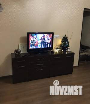 2-к квартира, посуточно, 38м2, 2/5 этаж