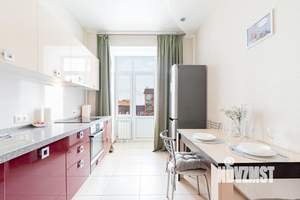 1-к квартира, посуточно, 42м2, 1/1 этаж